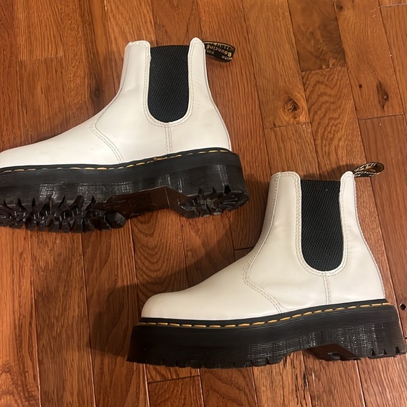 Dr. Marten platform Chelsea - Picture 3 of 5